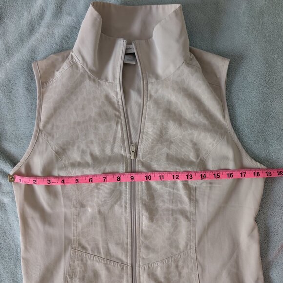 3/$30 Athletic vest with subtle animal print - Picture 6 of 6